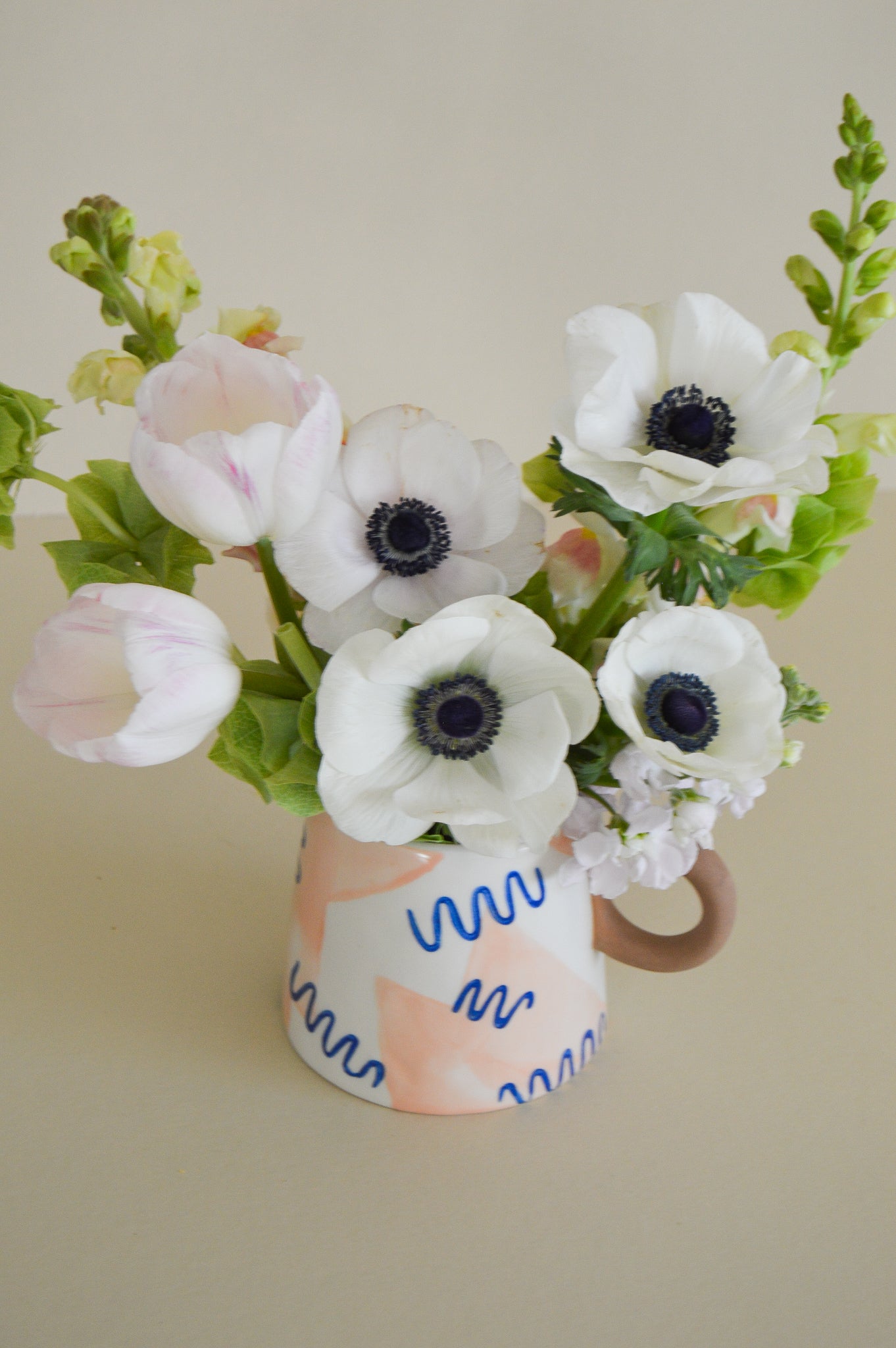 Moki Mug + Blooms